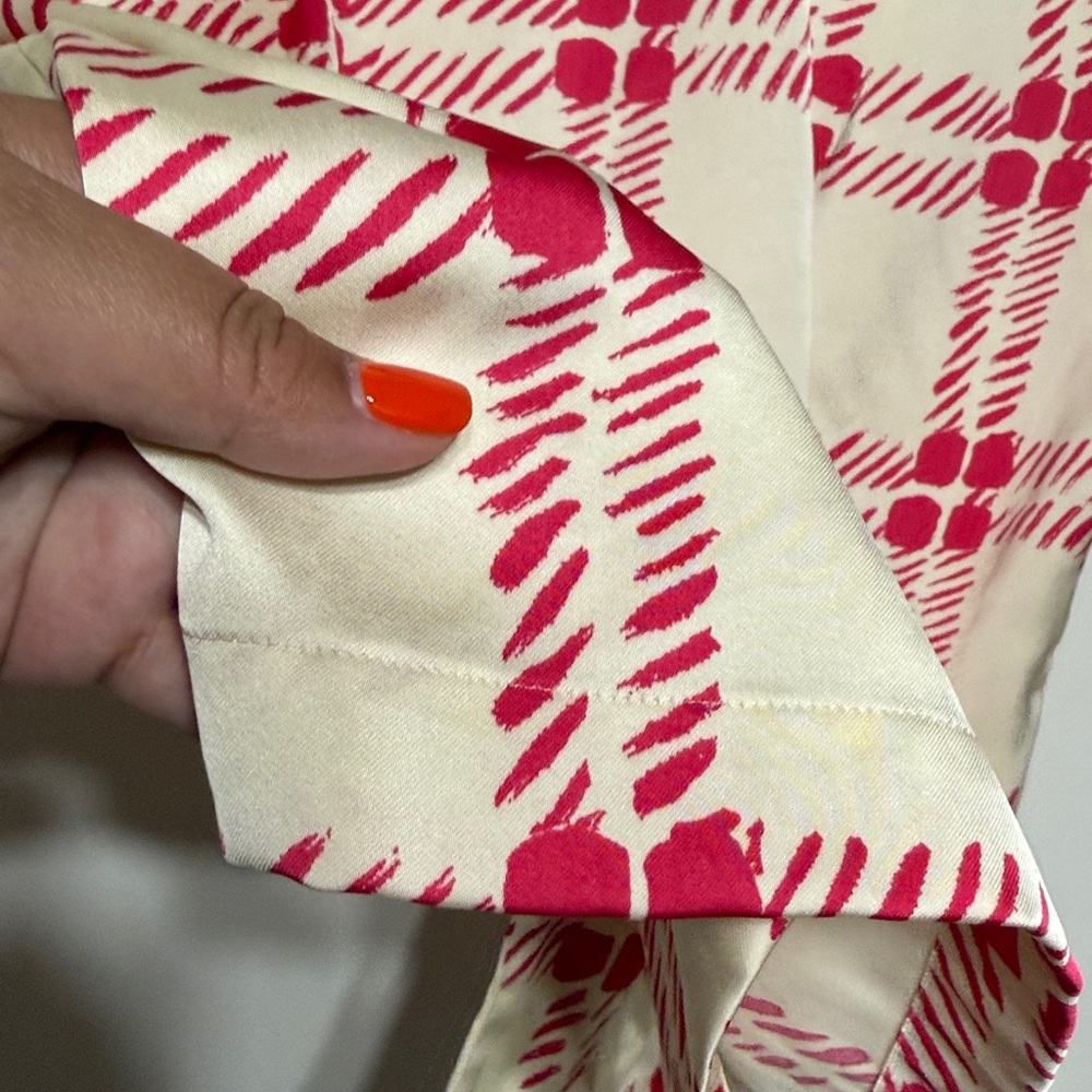 Marni x Uniqlo Oversized Open Collar Short Sleeve Shirt in Fuchsia and Ivory - Picture 11 of 11